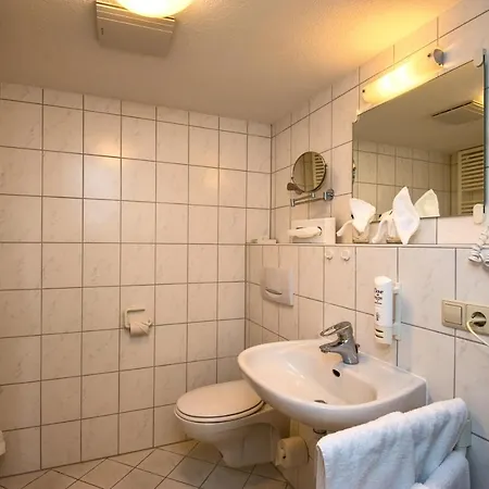 فندق Jufa Schwarzwald 3*