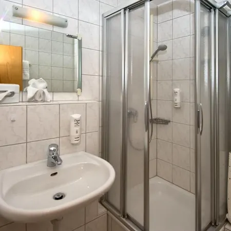 Jufa Schwarzwald فندق لينزكريش