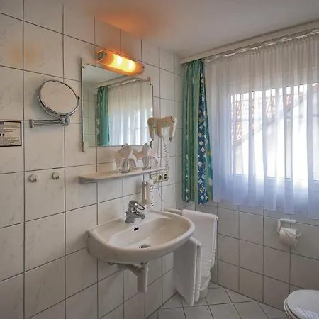 فندق Jufa Schwarzwald 3*