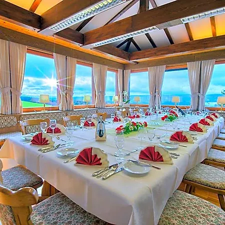 Jufa Schwarzwald Hotel 3*
